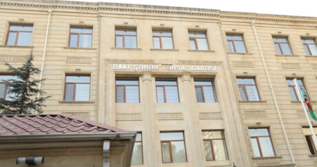 Директора бакинской школы сняли с должности за недочеты в работе
