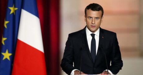 Макрон: Франция будет работать над восстановлением мира между Азербайджаном и Арменией