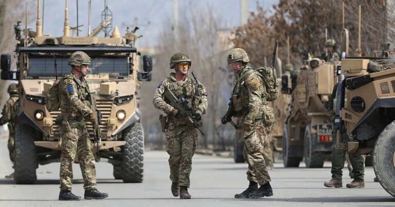 НАТО продолжит тренировать афганских военных после вывода войск из страны