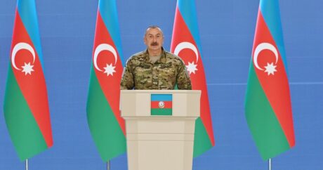 Президент встретился с группой руководителей и личного состава Азербайджанской армии