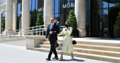 Ильхам Алиев и Мехрибан Алиева приняли участие в открытии отеля Courtyard by Marriott Baku