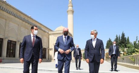 Президент Европейского Совета посетил Джума-мечеть