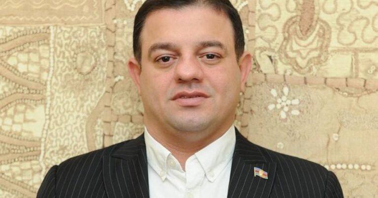 Продлен срок ареста Ата Абдуллаева