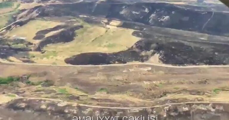 В Ходжавенде к тушению пожара на заминированном поле привлекли вертолеты МЧС
