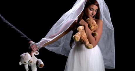 В Шеки в полицию вызвали родителей, выдавших замуж 15-летнюю дочь