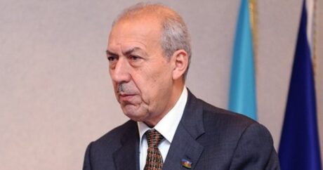 В Азербайджане водитель бывшего председателя партии избил несовершеннолетнюю