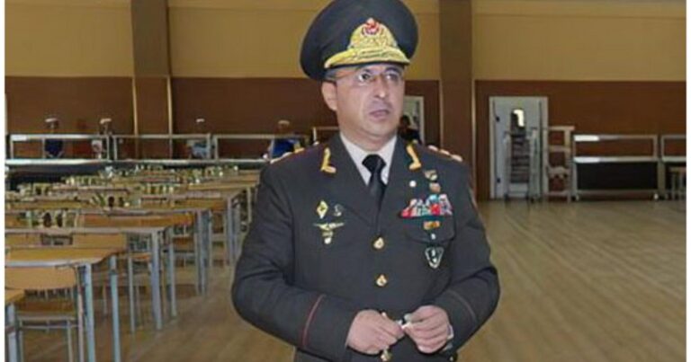 В Баку начался суд над генералом Ровшаном Акперовым