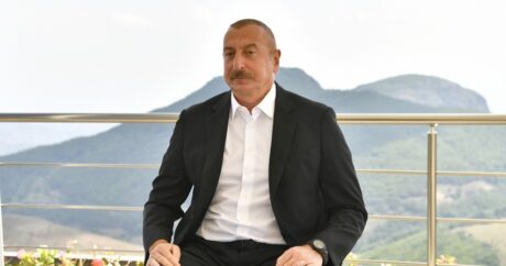 Ильхам Алиев дал интервью Азербайджанскому телевидению