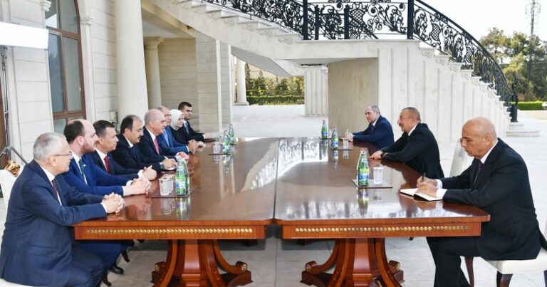Ильхам Алиев принял первого заместителя председателя Партии справедливости и развития