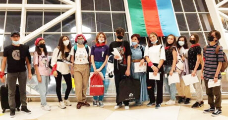 Азербайджанские школьники принимают участие в культурно-образовательной программе