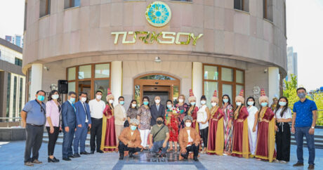 Деятели культуры Тюркского мира в ТЮРКСОЙ