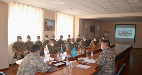 Азербайджанские военные отправились в Казахстан