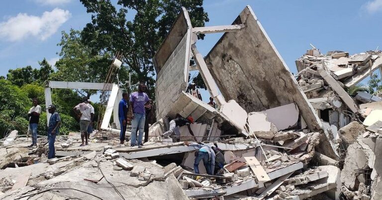 Сильное землетрясение в Гаити, число погибших возросло до 304