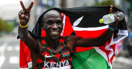 Кенийский атлет стал двукратным олимпийским чемпионом в марафоне