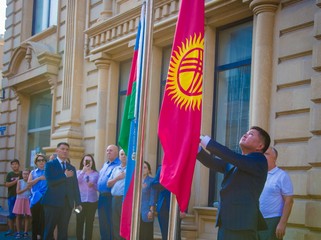 В Баку отметили день Независимости Кыргызстана