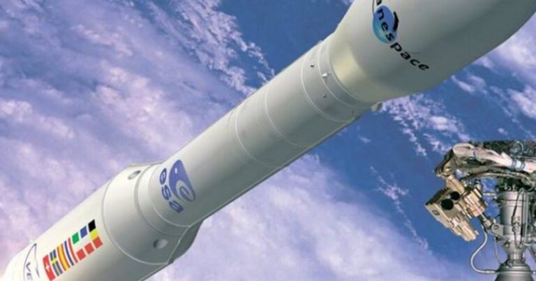 Ракета Vega вывела на орбиту пять спутников Земли