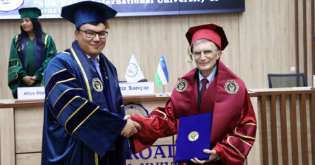 Азизу Санджару вручен диплом почетного доктора Международного университета туризма «Шелковый путь»