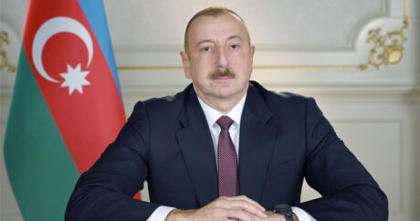 Ильхам Алиев наградил группу сотрудников Бакинской музыкальной академии