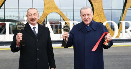 Турецкий министр поздравил азербайджанский народ с открытием Физулинского аэропорта