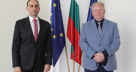Глава МИД: Болгария придает большое значение отношениям с Азербайджаном
