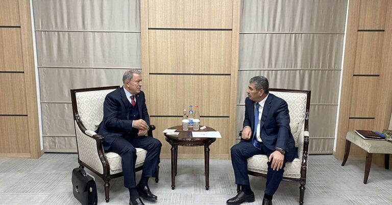 Министры обороны Азербайджана и Турции провели встречу в Зангилане