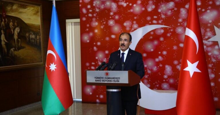 Посол Турции поздравил Азербайджан стихотворением Шахрияра