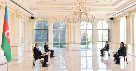 Президент Азербайджана принял верительные грамоты посла Румынии