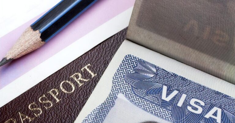 Кабмин Украины упростит оформление виз для иностранных студентов