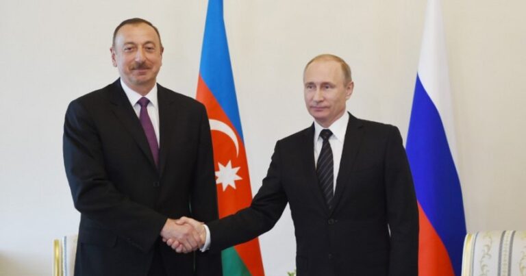 Состоялся телефонный разговор президентов Азербайджана и России