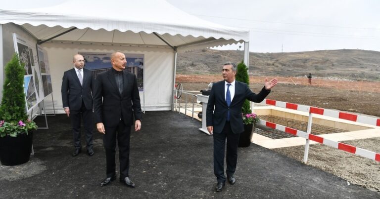Президент Ильхам Алиев заложил фундамент центральной больницы в Джебраиле
