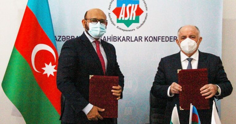 Азербайджан и Пакистан договорились о льготном экспорте-импорте 20 наименований продукции