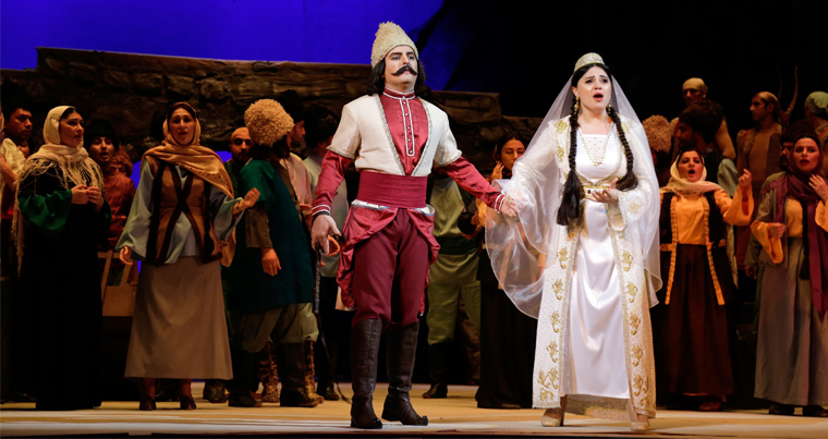 В Баку состоялся показ оперы «Кёроглу»