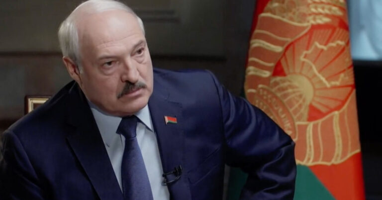Лукашенко обвинил Запад в использовании мигрантов для сдерживания Беларуси
