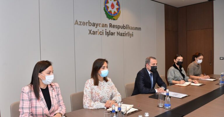 Обсуждены вопросы сотрудничества между Евросоюзом и Азербайджаном