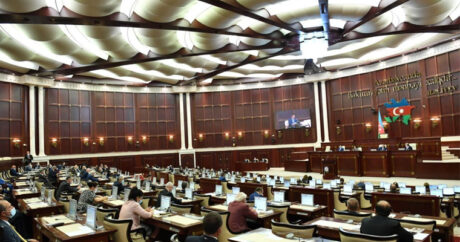 Парламент Азербайджана принял во втором чтении проект бюджета на будущий год