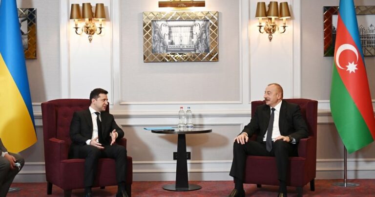 Ильхам Алиев встретился в Брюсселе с Владимиром Зеленским — ФОТО