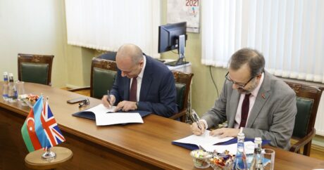 Азербайджан и Великобритания подписали документ в сфере разминирования