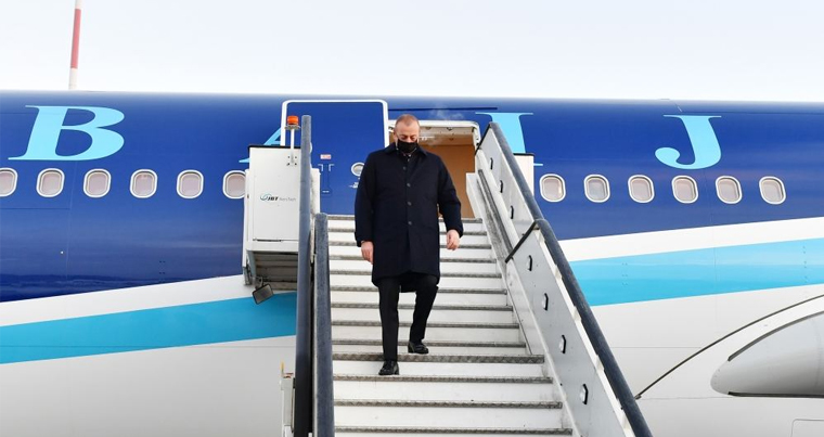 Ильхам Алиев прибыл с визитом в Санкт-Петербург