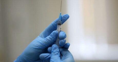 В Индии начнут вакцинировать подростков в возрасте от 15 лет