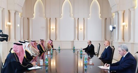 Президент Азербайджана принял министра энергетики Саудовской Аравии