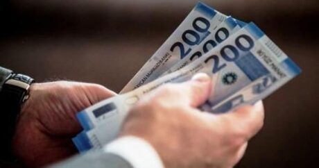 В Азербайджане повышена минимальная месячная зарплата
