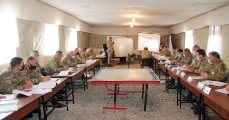 В Азербайджане проводятся командно-штабные учения соединений сухопутных войск