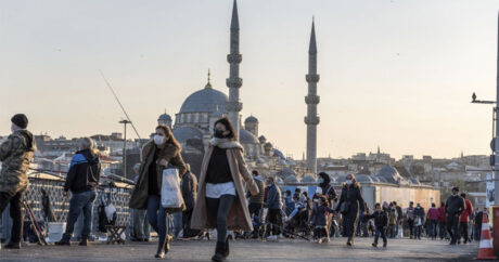 Свыше 17 тыс. новых случаев заражения коронавирусом выявлено в Турции