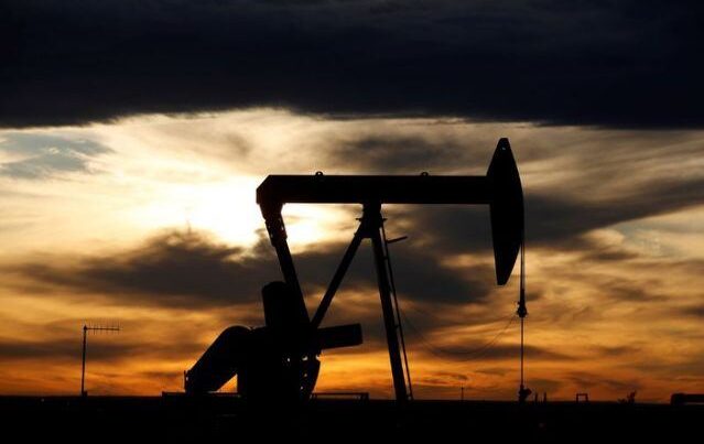 Стоимость азербайджанской нефти приблизилась к $112 за баррель