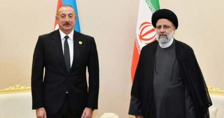 Президент Ильхам Алиев поздравил Президента Ирана