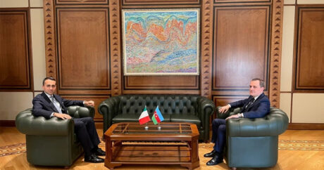 В Баку проходит встреча глав МИД Азербайджана и Италии