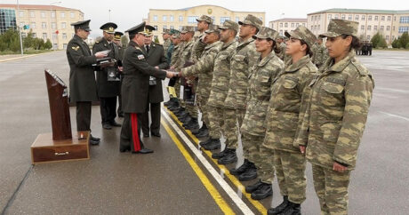 Окончившим курсы в войсках Нахчыванского гарнизона вручены сертификаты