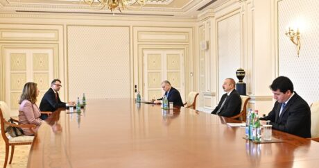 Президент Ильхам Алиев принял гендиректора Международной комиссии по пропавшим без вести