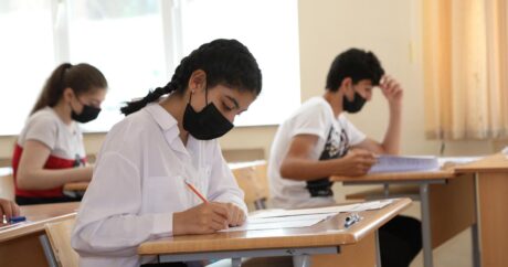 В Азербайджане объявлены результаты очередных выпускных экзаменов