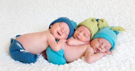 В этом году в Азербайджане родилась 451 пара близнецов